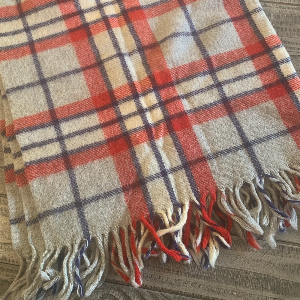 Vintage Carldyke Blanket 38”x 41” 100% Virgin Wool